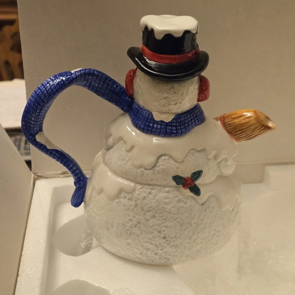 Department 56 Christmas‎ Tea “Snowflake the Snowman” Teapot Set EUC  Adorable